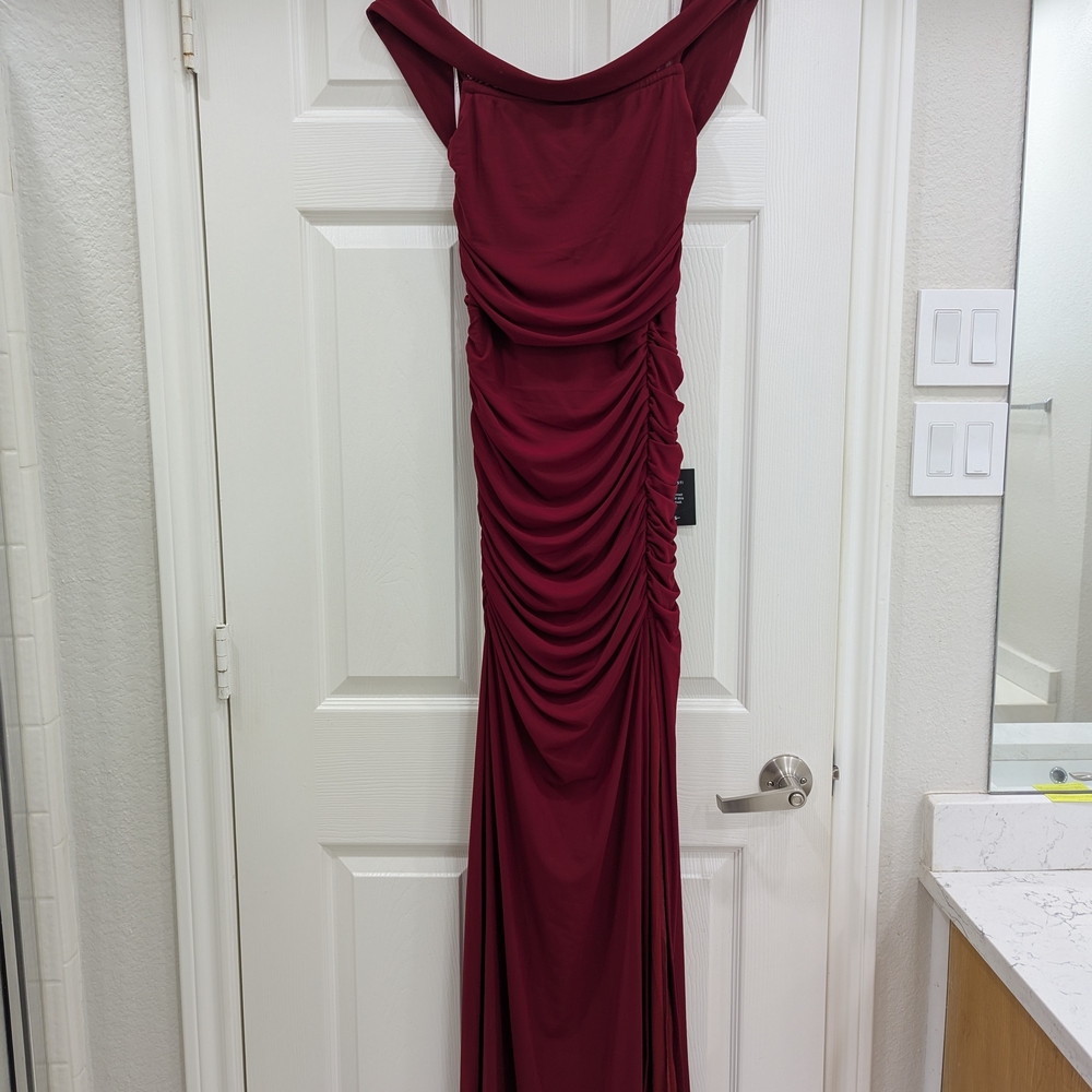 Lulu's One Shoulder Burgundy Dress